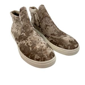 Fabletics Sierra High Top Crushed Velvet Taupe Booties 10.5